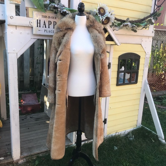 COSA NOVA Vintage Shearling Coat with Fur Collar - Picture 7 of 12